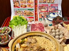 -沙胆彪炭炉牛杂煲(上海日月光广场店)