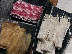 -哥老官重庆美蛙鱼头(西湖银泰十一哥店)