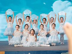 -吉的堡幼儿园(复地花屿城分园)