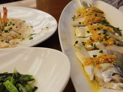 -饭怕鱼·黄焖鲟龙鱼(湖大店)