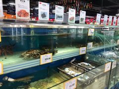 -家乐福(川沙店)