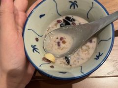 -RUXU入续糖水铺与包(卓悦中心店)