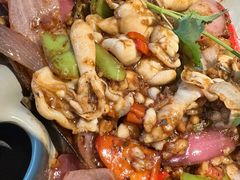 -大头虾越式风味餐厅(光明广场店)