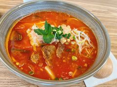 贵州风味红酸汤什锦面-里面·Noodlology(机电院店)