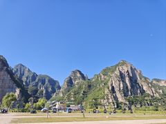 -十渡孤山寨风景区