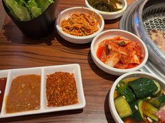 -烧肉一番·新韩式炭火烤肉(大岭山店)