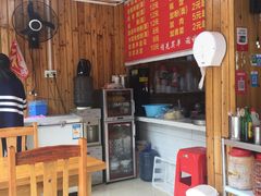 大堂-肇兴特色牛肉粉