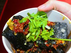 -黑色经典臭豆腐·湖南特产(步行街店)