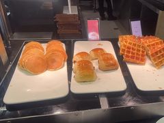 -亚龙湾希尔顿自助餐厅·海鲜·烧烤·沙滩BBQ·现场乐队