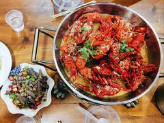 -老东镇啤酒屋海鲜加工·蒸汽海鲜·海鲜烧烤(台东店)