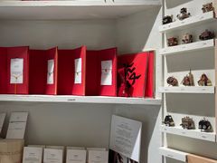 -LADY FAFA(巨鹿路陕西南路路口店)