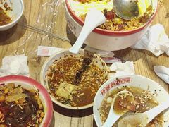 -怪噜范·老贵阳街头名小吃(鸿通城店)