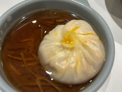 -馋三尺蟹粉小笼(人民广场店)