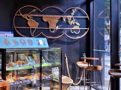 面包甜点陈列柜-星巴克臻选(北京富力家园店)