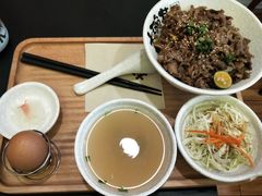 心意满满肥牛-熊吞·大碗丼烧肉饭(济宁万达广场店)
