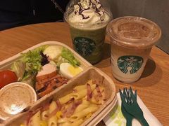 -星巴克(泰安万达店)