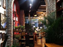 -桉树林A coffee 森林餐厅(三圣乡店)