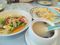 -汗腾格里·风味餐厅(新疆驻京办店)