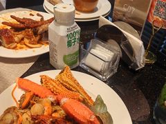 -东方红海鲜百汇(国际大厦店)