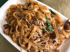干炒牛河-澳门西南饭店·粤菜·茶市·手工点心(华海路店)
