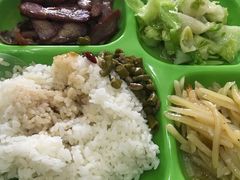 秘制叉烧饭-老凌记广东烧鹅饭(宝利金店)
