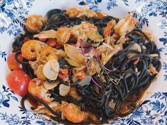 香辣小龙虾墨鱼面-NG PASTA吴居·中华意面·鲜牛排(南头古城店)