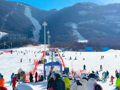 -鳌山滑雪度假区