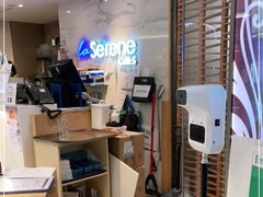 -La-Serene Café