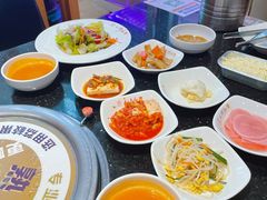 -木槿花韩式炭烤·熟成肉工坊(孙文东路店)