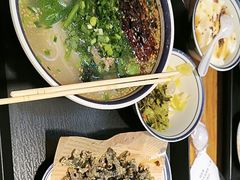 招牌生烫牛肉大理饵丝-云阿蛮云南生烫牛肉米线(奉贤路店)