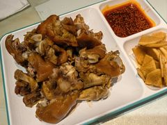 -老周家酱卤猪蹄私房菜(克拉玛依西街店)