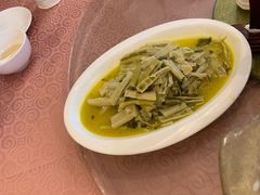 -假日花园主题餐厅