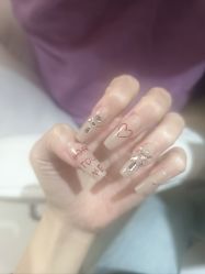 -LynLyn琳林美甲美睫