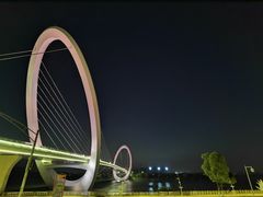 -南京眼步行桥