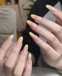 -初瞳专营美睫美甲
