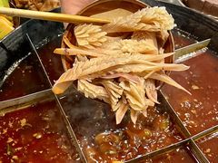 -岗上渣渣老火锅(两路口店)