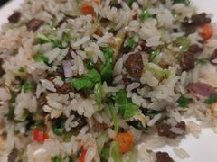 蔬菜牛肉炒饭-泰煌鸡·上海白斩鸡·鸡汤面(万航店)