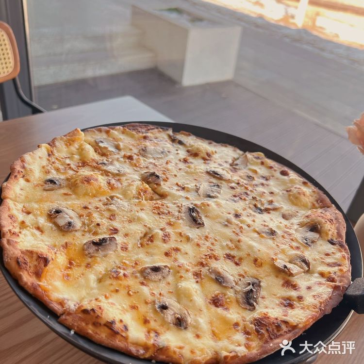 公园里的韩风餐厅-池有食事