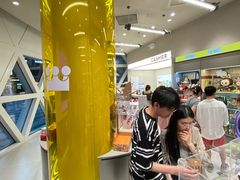 -泡泡玛特POPMART (北京超极合生汇店)