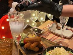 -肉魁屋·烧肉·烧鸟·酒场(高新店)