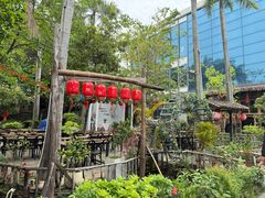 -花溪雨·森林餐厅(石基店)