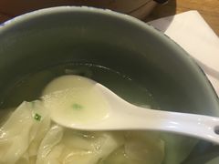 -新梅华·茶点餐厅(欧尚店)