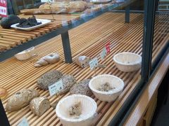 -焙丽拾光(麦凯乐直营店)