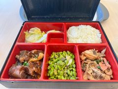 -杭州中升之星奔驰4S店(滨江店)