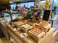 -大中华希尔顿酒店-念自助餐·嗨啤·小龙虾