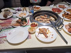 -汉金城海鲜烤肉自助百汇(烟台永旺购物中心店)