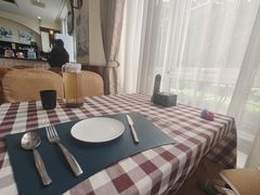 -起士林西餐厅(东经路店)