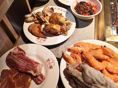 -芝小官毛肚火锅海鲜自助(苏州吴江区万宝店)