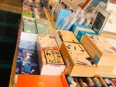 -猫的天空之城概念书店(丽江古城饮玉巷店)