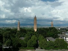 -三塔倒影公园
